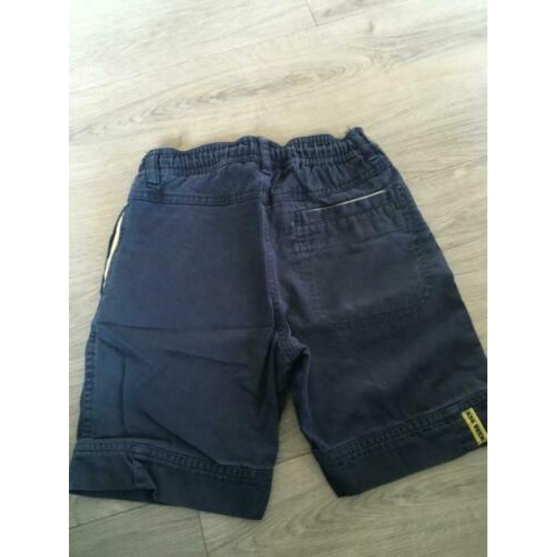 H&M CHIBOOGI korte broek dikkere stof mt 92 blauw netjes D11