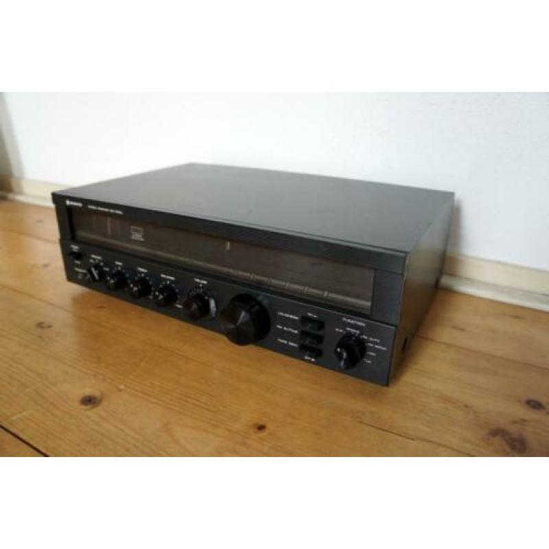 Sanyo DCX 1950L Receiver (Opknapper) te Koop!