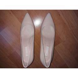 Nieuwe huidskleur leren pumps maat 35 H&M