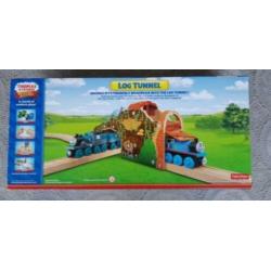 giggeling wagon van hout serie thomas de trein