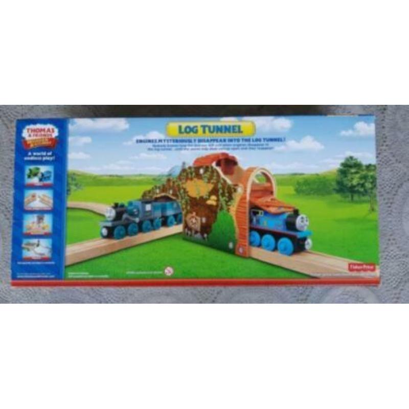 giggeling wagon van hout serie thomas de trein