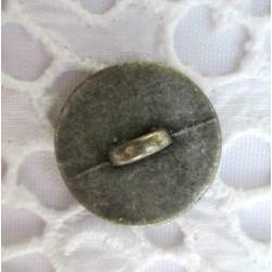 Vintage oude metalen knoop nr M1303 zilver