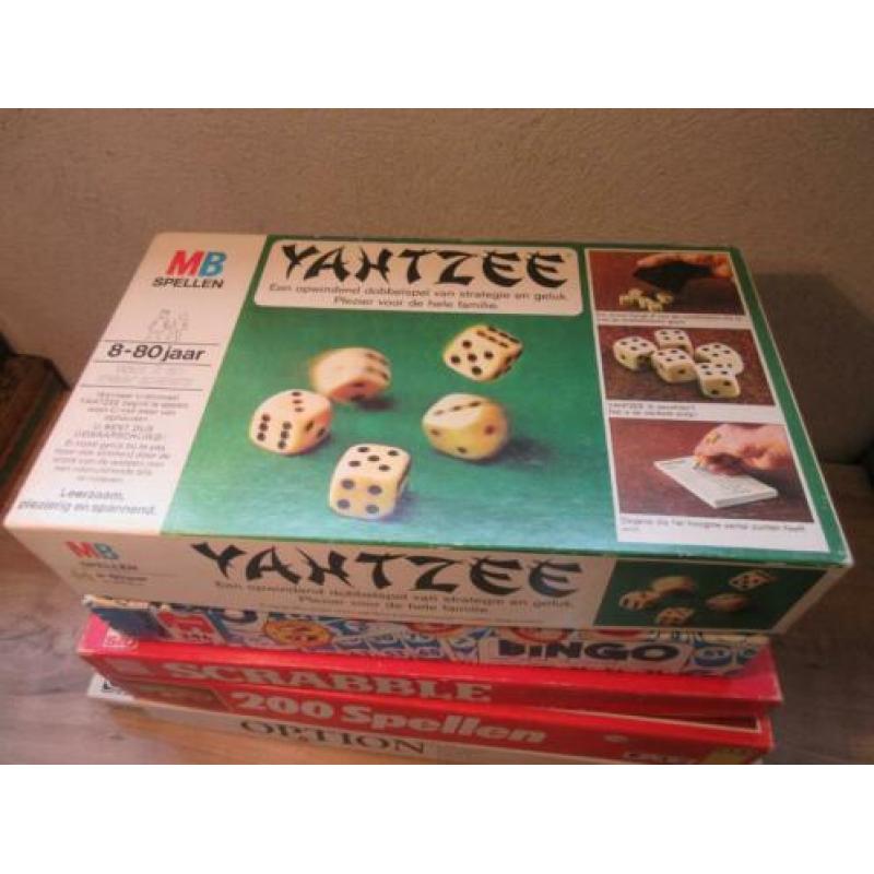 Partij spellen memory yatzee bingo scrabble option