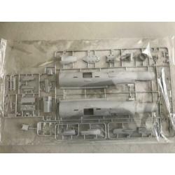 Chinese F7-EB 1/32 bouwpakket