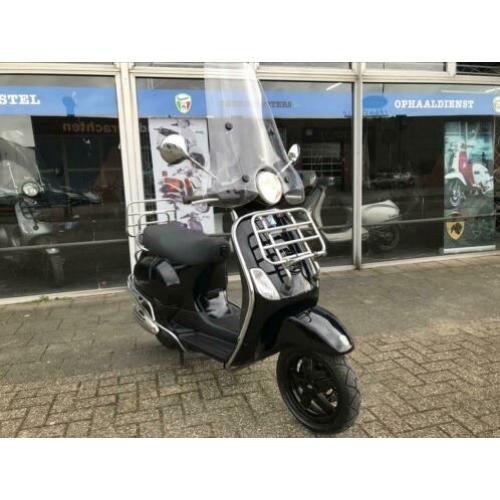 Vespa brom helmplicht 4takt nette vespa