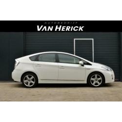 Toyota Prius 1.8 Dynamic Navi / Schuif-kantel dak / Clima