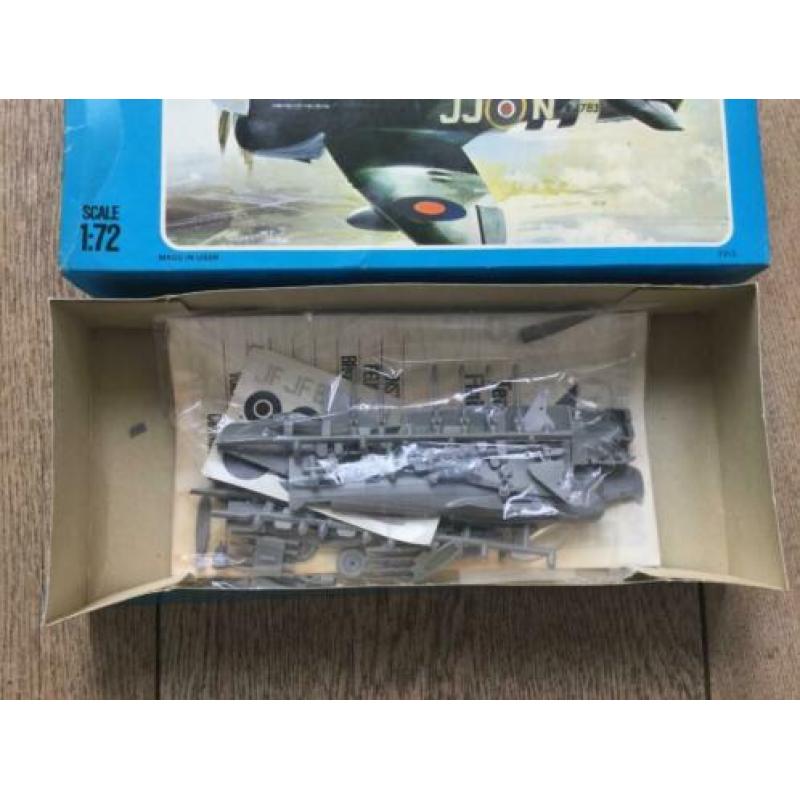 NOVO 1:72 vintage kits