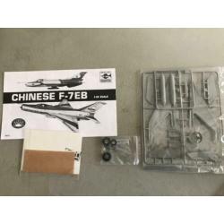 Chinese F7-EB 1/32 bouwpakket