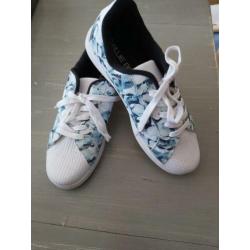 Blue Box Sneakers - 42 ZGAN