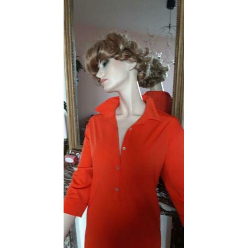 Mooie Oranje jurk van LABEL NICK.mt 42