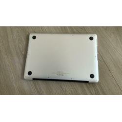 Apple 13” MacBook Pro RET-i5-2,4Ghz met schermschade
