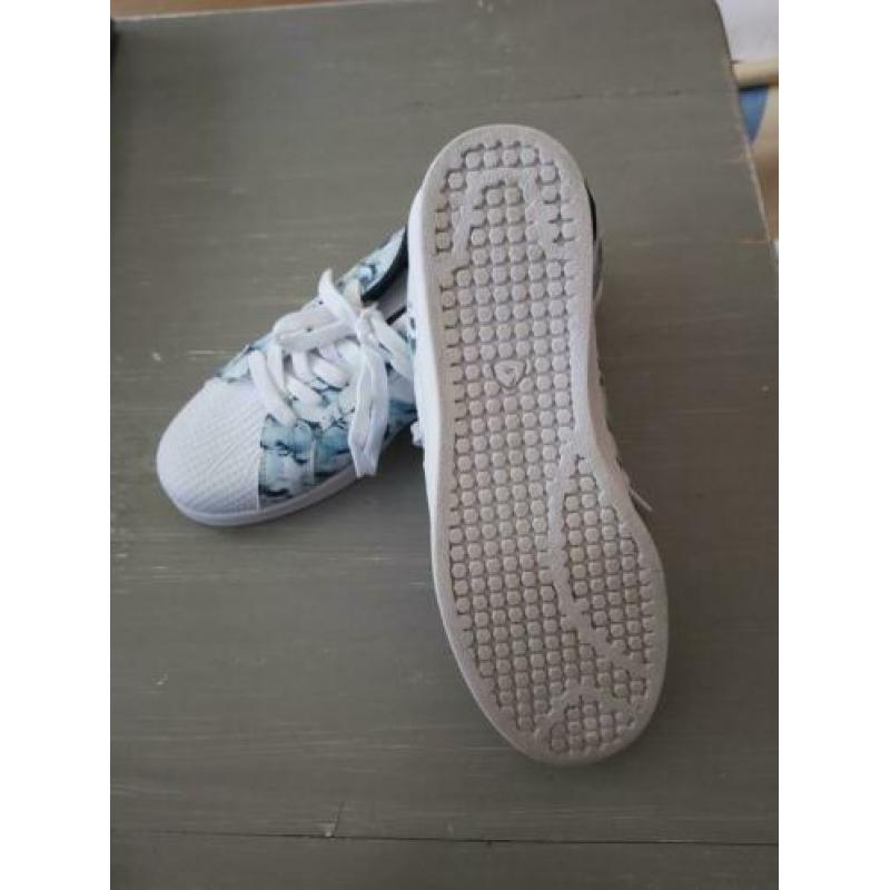 Blue Box Sneakers - 42 ZGAN