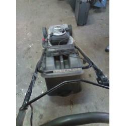 Loop of sloop grasmaaier brigges&stratton
