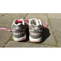 Heelys maat 34, grijs met roze