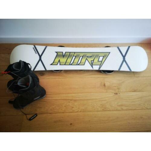 Nitro snowboard + Burton schoenen maat 44