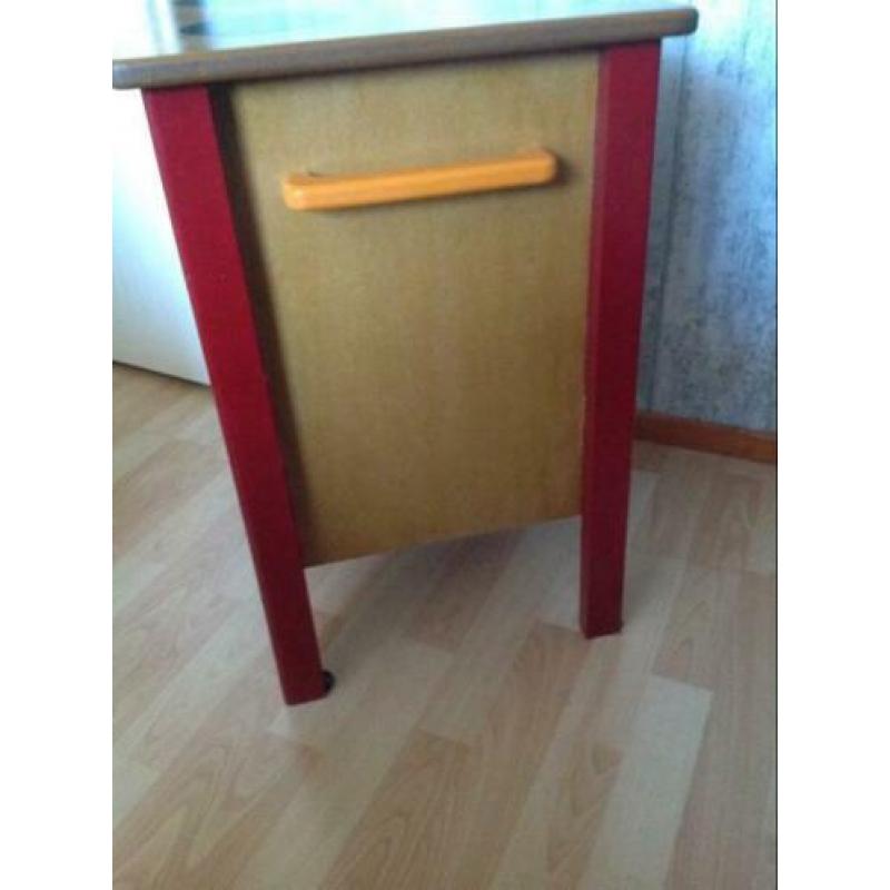 Houten speelgoed keukentje