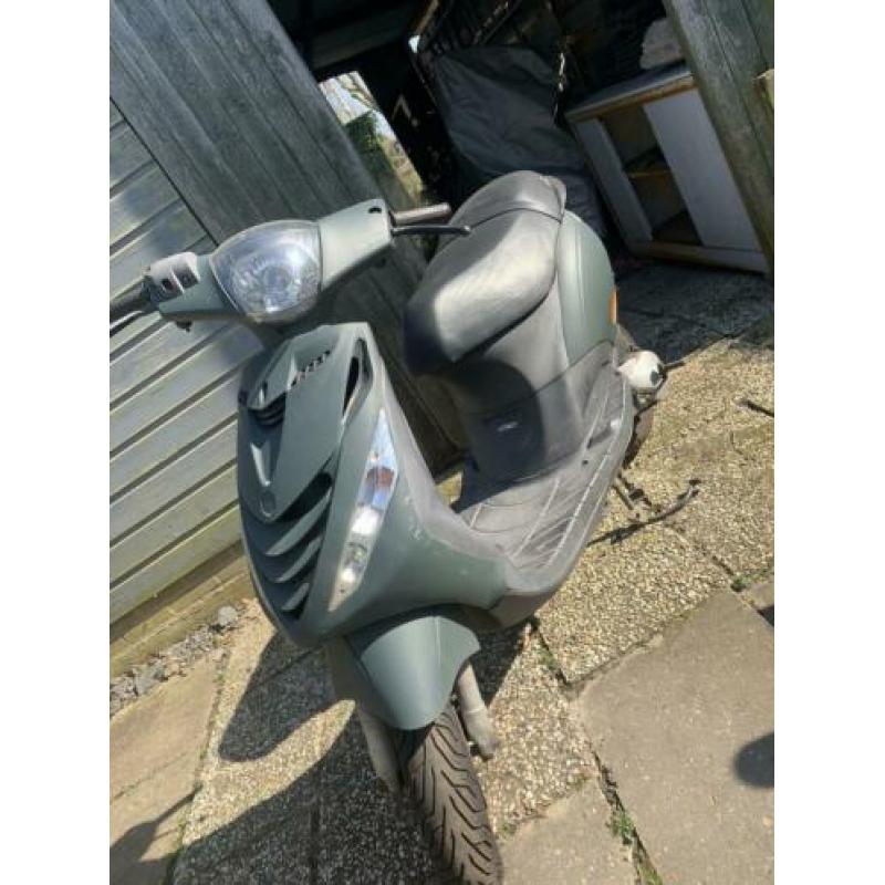Piaggio zip 2t brom
