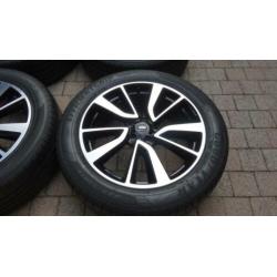 Nissan X-Trail Tekna - Nieuwe 19 inch velgen en banden