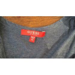Guess T-shirt maat xs