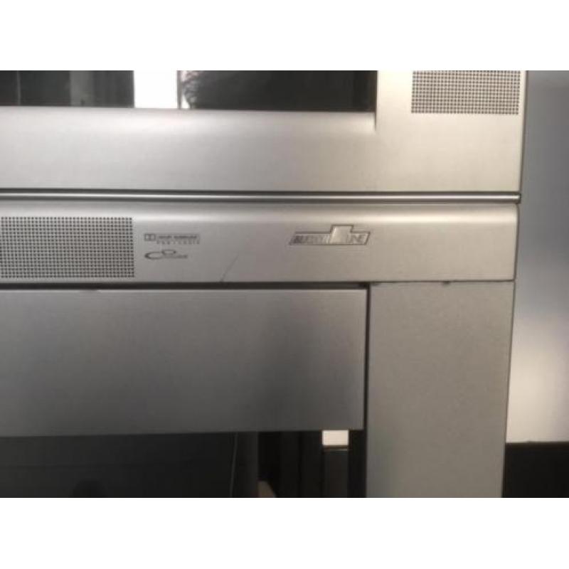 philips matchline tv met meubel 100 Hz pixelplus