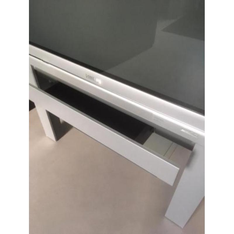 philips matchline tv met meubel 100 Hz pixelplus