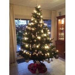 Kerstboom kunst inclusief zilveren kerstversiering