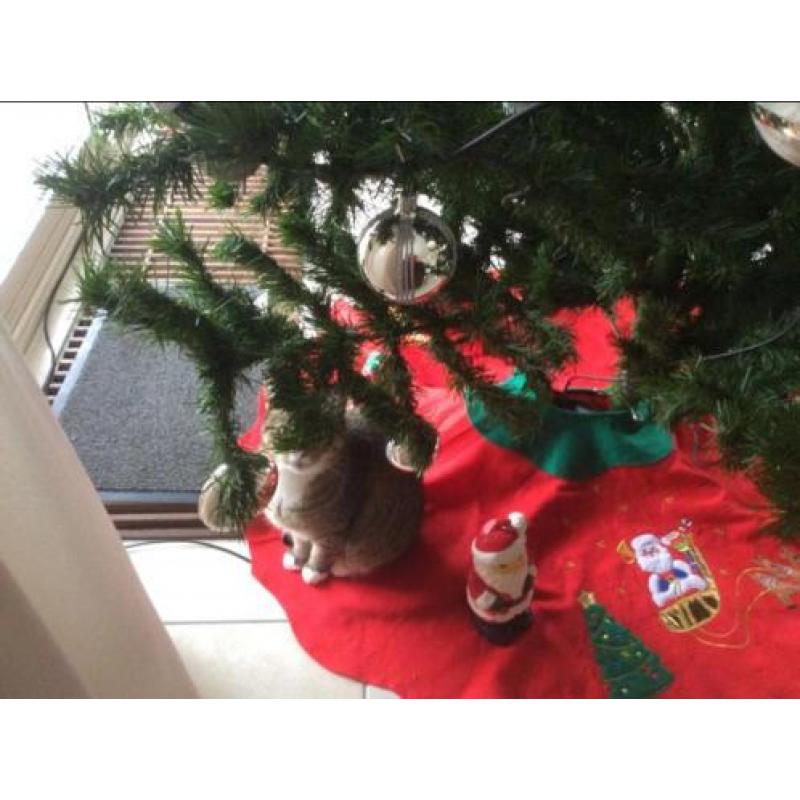 Kerstboom kunst inclusief zilveren kerstversiering