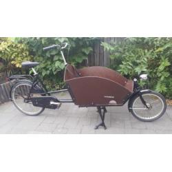 Bakfiets van de Fietsfabriek.5 versnellingen, Abus slot