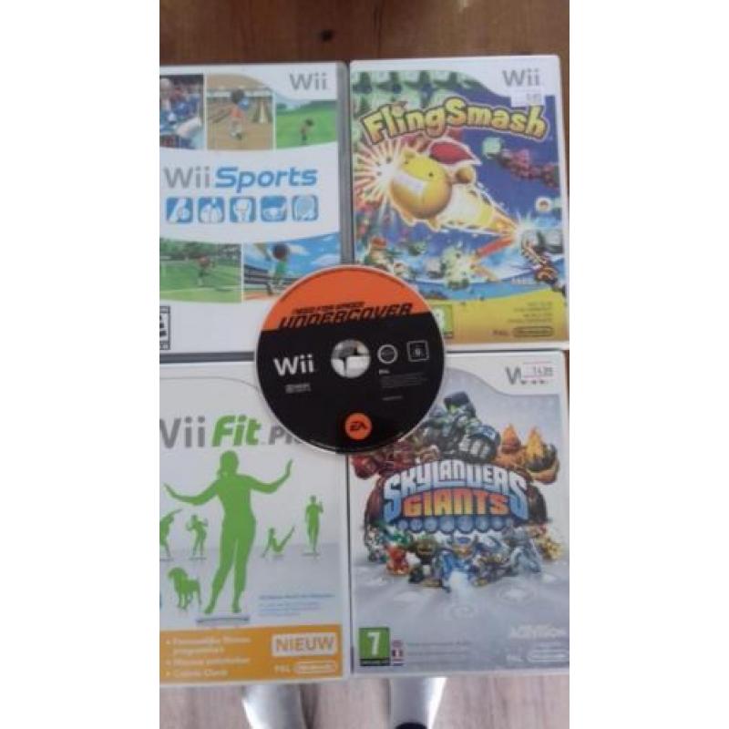 Wii met skylander portal en wii fit