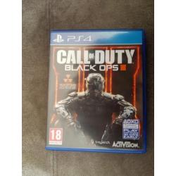 Ps4 Sony met controller en een game