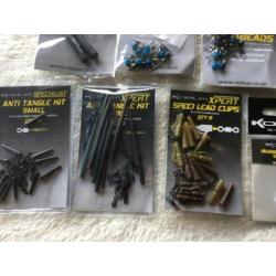 adv 247 / €11,00 NIEUW set diverse kleinmaterioaaal KORUM